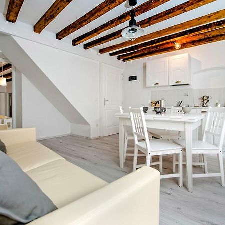 Apartment Ca' 1620 - Rosa Selvatica Ровин Екстериор снимка